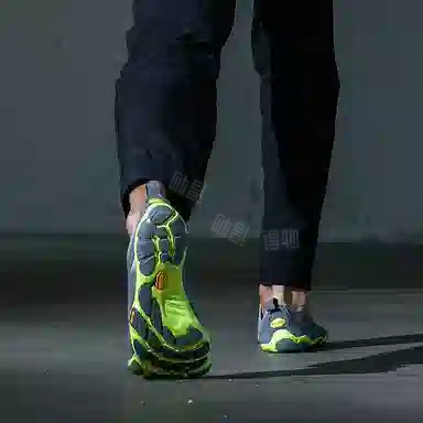 Vibram Training Shoes Light Grey