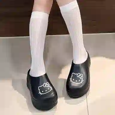 Hello Kitty x Sanrio eva