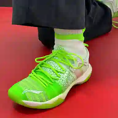 LiNing Roar 2 Fluorescent Green/Standard White