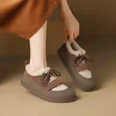 ZHR Velcro Low Top Sneakers