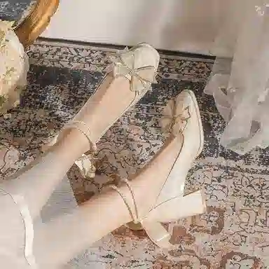 KATHRYN WILSON 5.5cm