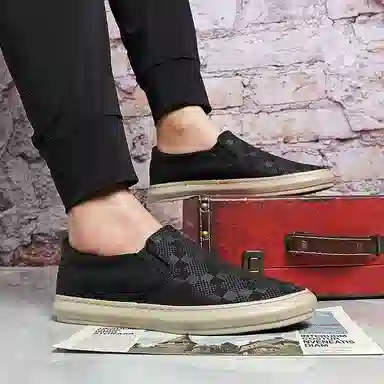 Baoda Canvas Sneakers