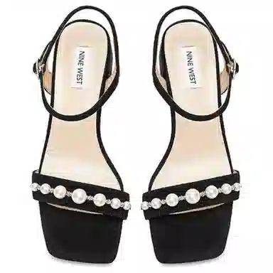 NINE WEST