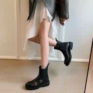 AIQINISHA