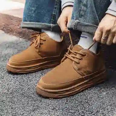 V05 Snow Boots Yellow