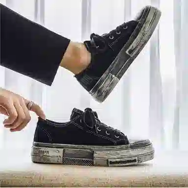 URBAN AUTHENTIC
