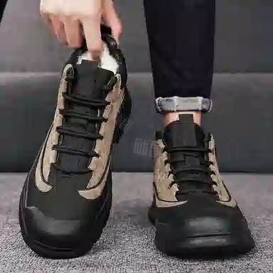 公牛魅力 耐磨保暖 加绒户外运动 雪地靴 男款