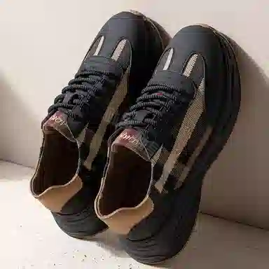 AQUASCUTUM