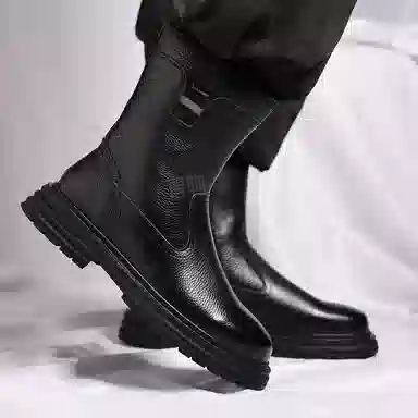 木林森 暖冬骑士 英伦古罗马风加绒加厚温暖舒适防风御寒保暖锁温防滑耐磨防水厚底增高软底回弹时尚经典百搭雪地暴走户外 短靴 男款 黑色