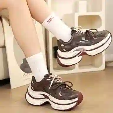 AQUASCUTUM