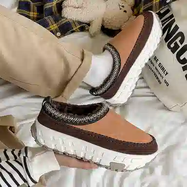 威世米邦 牛反绒 保暖防滑 轮胎厚底设计感加绒加厚 及踝 雪地靴 男女同款