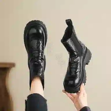 D:FUSE Scandinavia Chelsea Boots