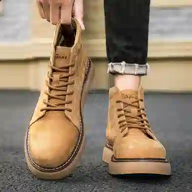 俞兆林 头层猪皮 潮流时尚户外舒适经典 短靴 男款 棕色