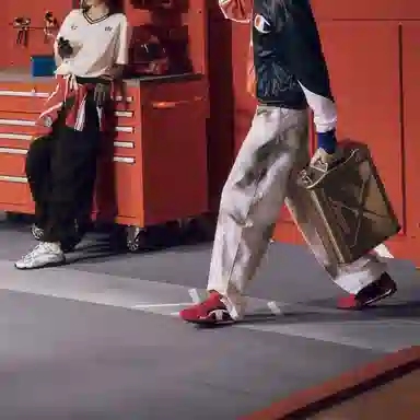 Champion Champ 2K Racer Aurora Red/Black