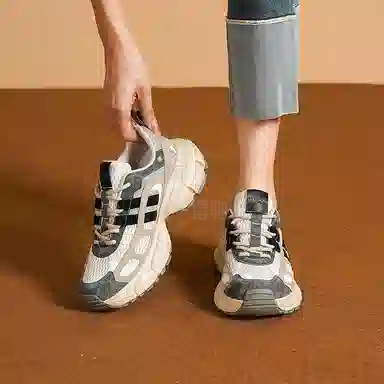 华耐 舒适厚底百搭通勤潮流 减震透气轻便增高 低帮 老爹鞋 女款