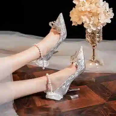 KATHRYN WILSON 8.5cm