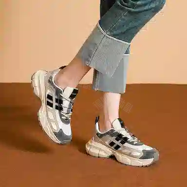 华耐 舒适厚底百搭通勤潮流 减震透气轻便增高 低帮 老爹鞋 女款