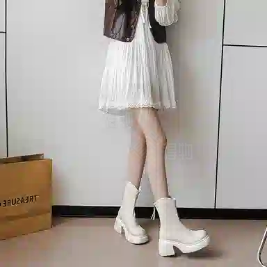 KATHRYN WILSON V 7cm