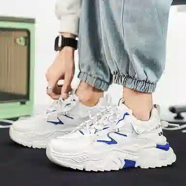 URBAN AUTHENTIC