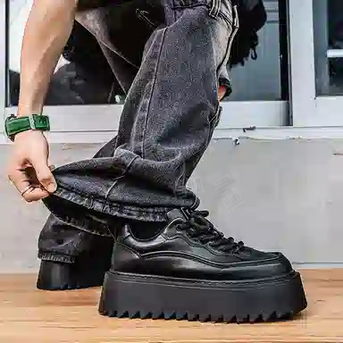 URBAN AUTHENTIC