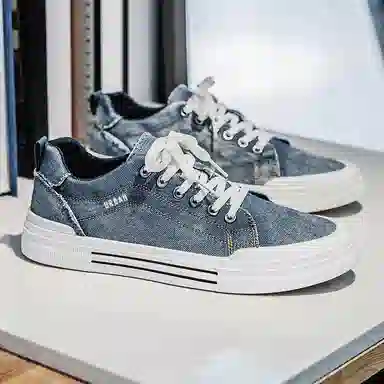 URBAN AUTHENTIC