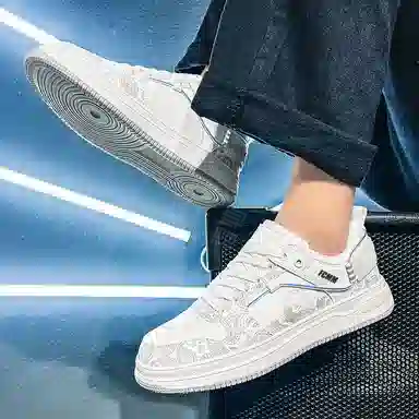 FCMM Low Top Sneakers