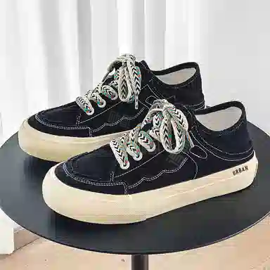 URBAN AUTHENTIC