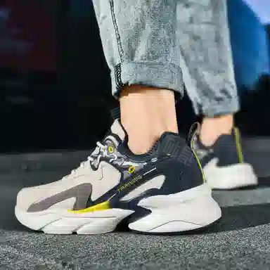 URBAN AUTHENTIC