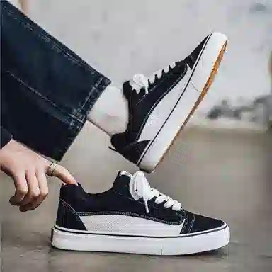 URBAN AUTHENTIC