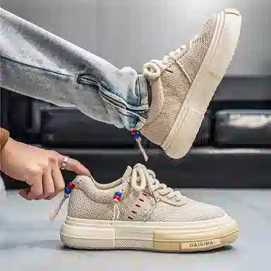 URBAN AUTHENTIC