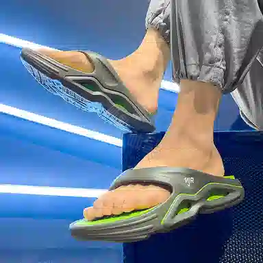 南极人 舒适简约厚底人字拖鞋 男款