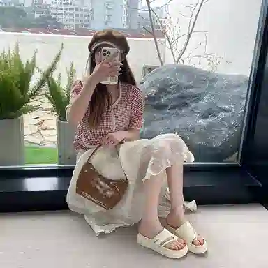 萌芽熊 时尚潮流 舒适百搭 静音防臭防磨防滑人字拖鞋 女款