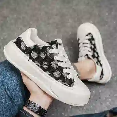 URBAN AUTHENTIC