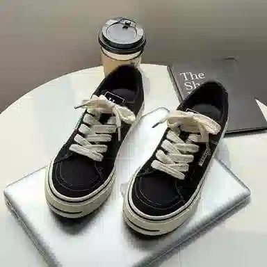 URBAN AUTHENTIC