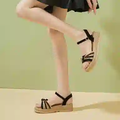 DAPHNE