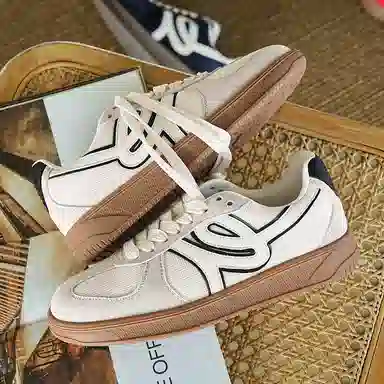 EBLAN Classic Retro Sneakers