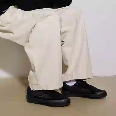 oddCIRKUS Astley Neon