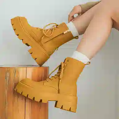 男士增高英伦风大头厚底中帮工装机车德比 马丁靴 男女同款