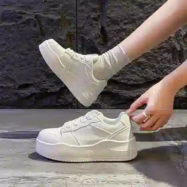 超纤皮 小众 面包鞋 厚底增高 潮流 时尚 百搭 青春学院风 防滑减震耐磨 低帮 板鞋 女款 米白 礼盒版