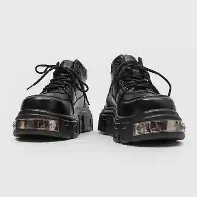 Martin Boots High-Top Platform Black