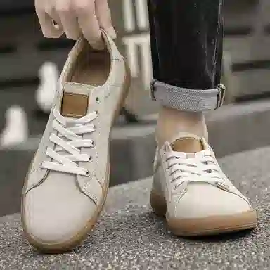 Classic Low Sneakers
