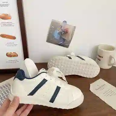 No brand name available