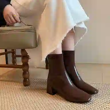 牛皮革 法式简约显瘦舒适优雅时尚 短靴 女款