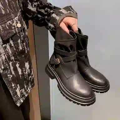 复古帅气百搭加绒交叉带 短靴 女款