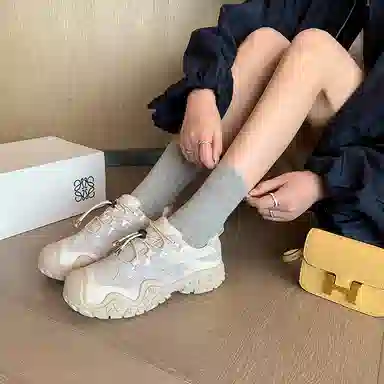 生活休闲甜美时尚透气松糕底百搭少女鞋 低帮 老爹鞋 女款