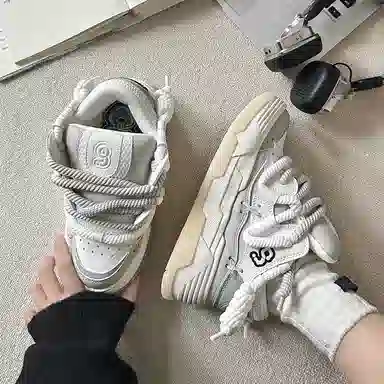 CN Skate Low-Top Grey