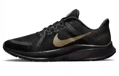 Nike Quest 4 Black Gold