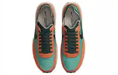 Nike Waffle One pro green