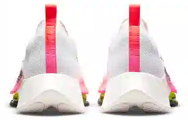 Nike Air Zoom Tempo Next%