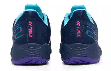 YONEX